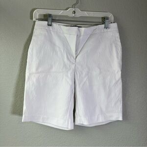 Mario Serrani Women’s White Woven Bermuda Shorts Size 2
